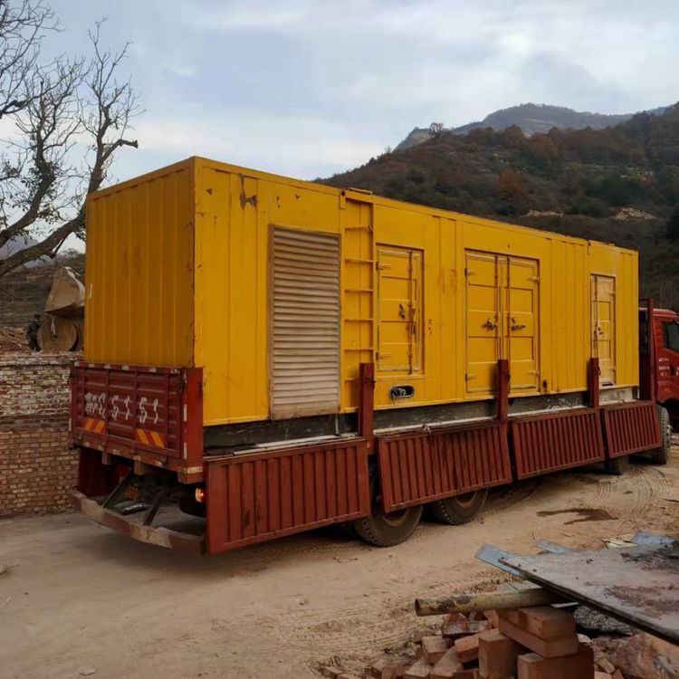 凤泉200kW 发电机组在带电阻性负载时，输出功率会受到哪些因素的影响？