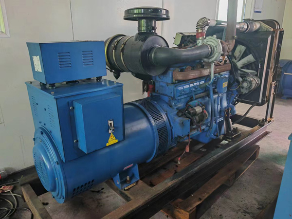 凤泉100kW柴油发电机组使用多级机油有哪些优缺点？